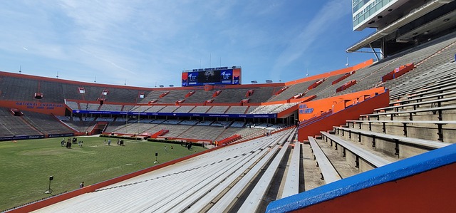 联赛中频频 联赛中频频